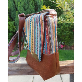 The Squiffy Sling Bag Pattern by Mrs H